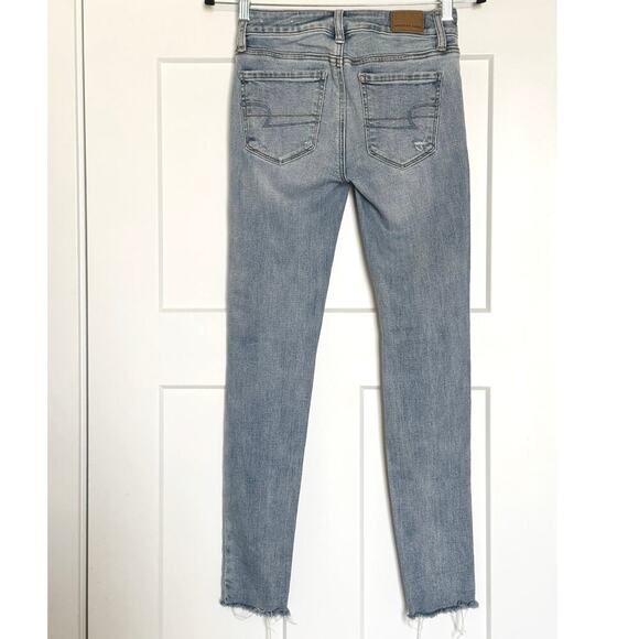 AE American Eagle Jeans Women's Size 00 Super Stretch Jegging Distressed Denim - Picture 2 of 9